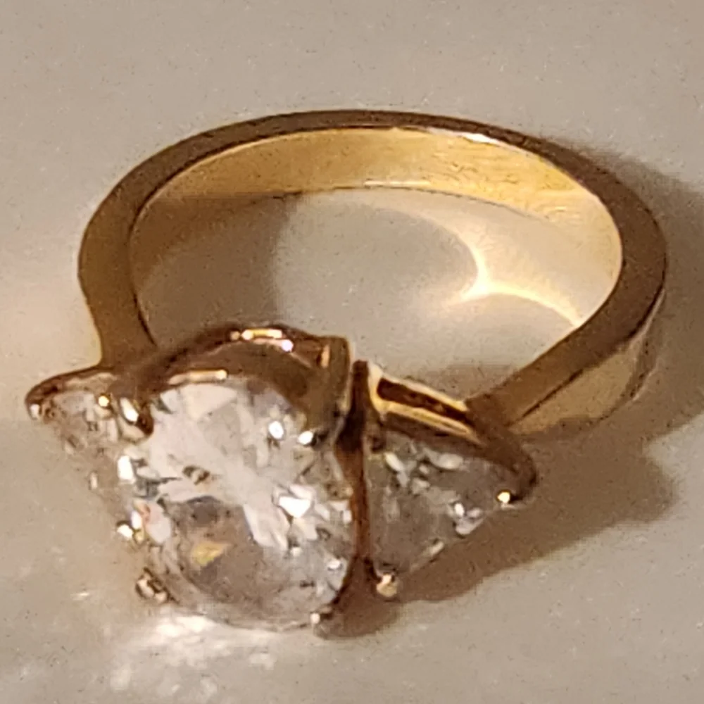 Ring * - Picture 2 of 5